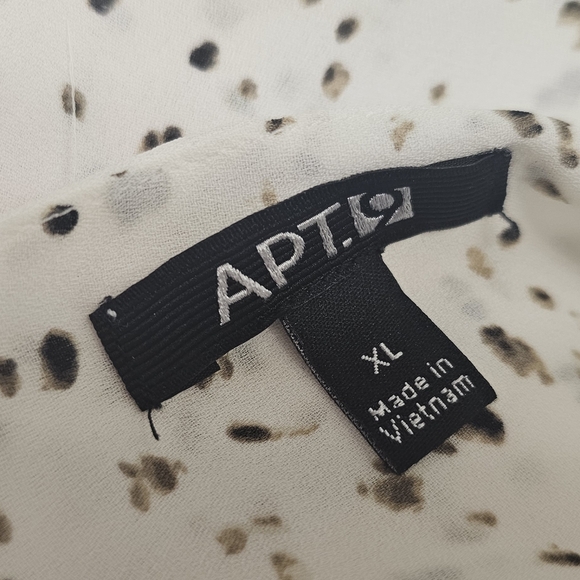 Apt. 9 Cream and Black Women's Top - Picture 9 of 11